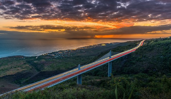 Обои на рабочий стол: bridge, Indian-Ocean, Reunion Island, sunset