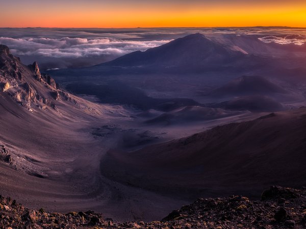 Haleakalā crater, sunrise, марс