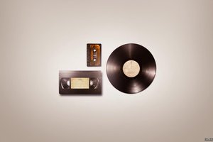 Обои на рабочий стол: audio vhs, minimal wallpapers, аудио, видео, кассеты, минимализм, пластинка