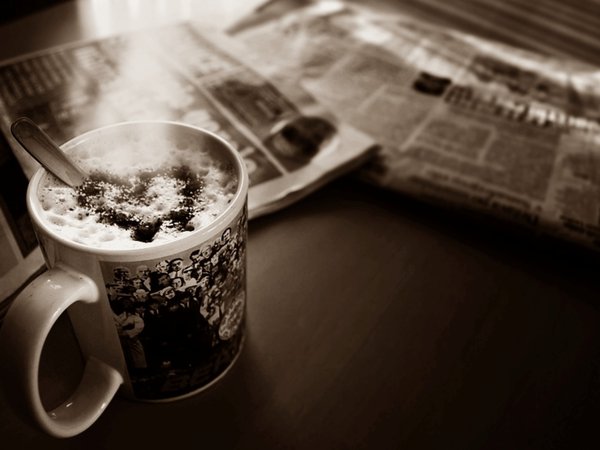 газеты, кофе, пенка, сепия, сердце, стол, фото, чашка