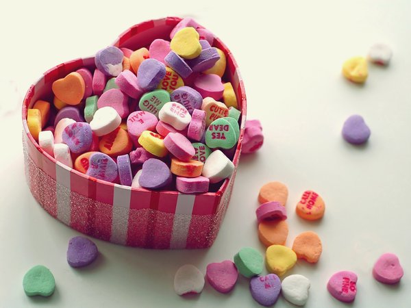 love, sweet, коробка, любовь, макро, разноцветные, сердечки, сердце, сладость, шкатулка