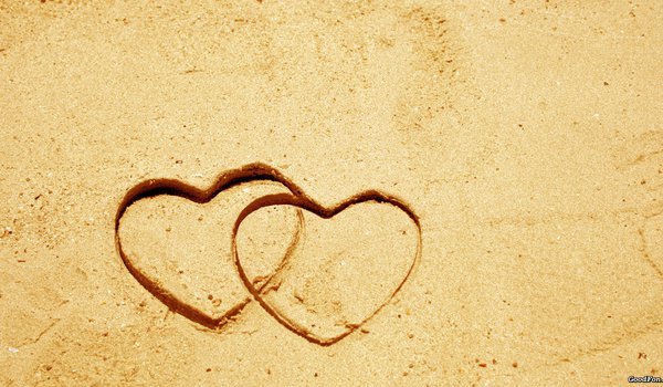 Обои на рабочий стол: настроение, песок, сердечко, сердце