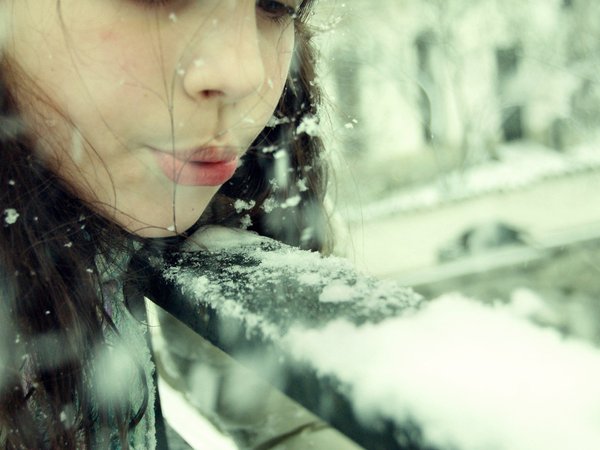 брюнетка, девочка, девушка, дети, зима, настроения, снег, снежинки, шапка
