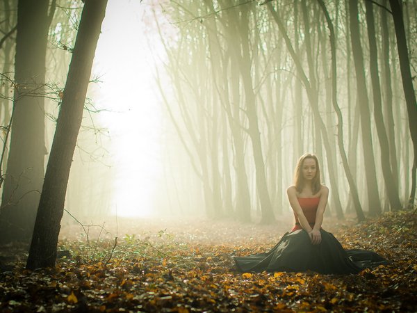 девушка, лес, осень, туман