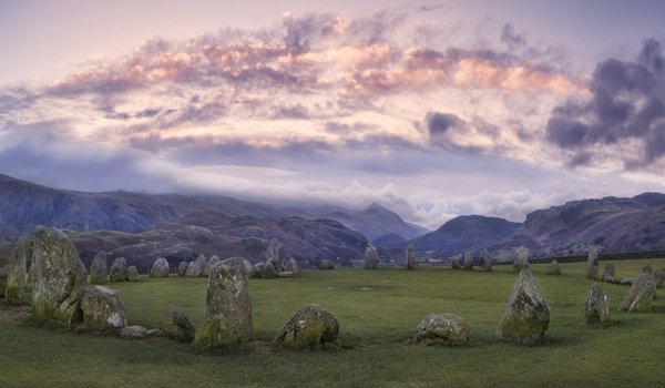 Обои на рабочий стол: Castlerigg, Castlerigg stone circle, горы, камни