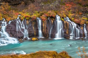 Обои на рабочий стол: Hraunfossar, iceland, водопады, исландия, каскад, осень, река, Хрёйнфоссар