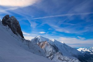 Обои на рабочий стол: alps, france, Mont Blanc, Альпы, горы, Монблан, небо, снег, франция