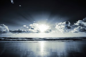 Обои на рабочий стол: восход, море