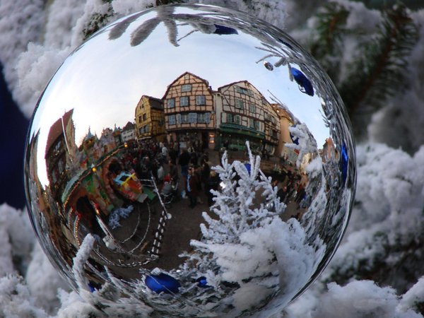отражение, снег, шарик