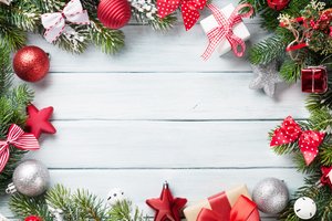 Обои на рабочий стол: christmas, decoration, frame, gift, happy, holiday celebration, merry christmas, new year, Xmas, елка, новый год, рождество, украшения