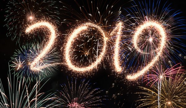 Обои на рабочий стол: 2019, colorful, fireworks, happy, new year, night, новый год, ночь, огни, салют