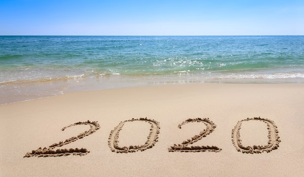 Обои на рабочий стол: 2020, beach, happy, new year, sand, sea, море, новый год, песок, пляж