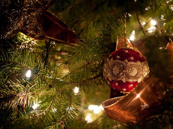 елка, звезда, игрушки, лампочки, лента, новый год, праздник, рождество, украшение, шар