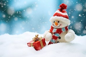 Обои на рабочий стол: christmas, cute, gift box, happy, merry, new year, snow, snowflakes, snowman, winter, зима, новый год, рождество, снег, снеговик, снежинки