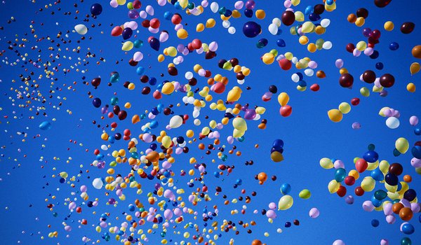 Обои на рабочий стол: воздушные шары, небо, разноцветные, шарики