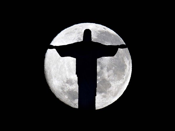 brasil, Cristo Redentor, rio de janeiro, бразилия, луна, ночь, полумрак, рио-де-жанейро, силуэт, статуя, темнота, Христа Спасителя