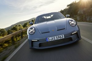 Обои на рабочий стол: 911, Front, headlights, porsche, Porsche 911 S/T Heritage Design Package