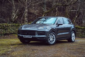 Обои на рабочий стол: Cayenne, porsche, Porsche Cayenne E-Hybrid