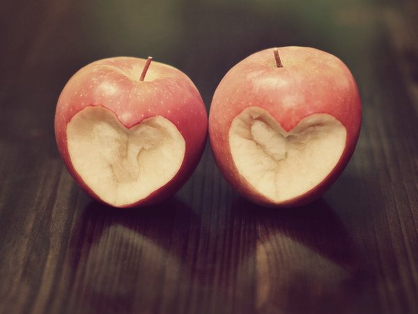 love, wallpapers, красное, настроения, обои, сердечко, сердце, ситуации, фон, яблоко