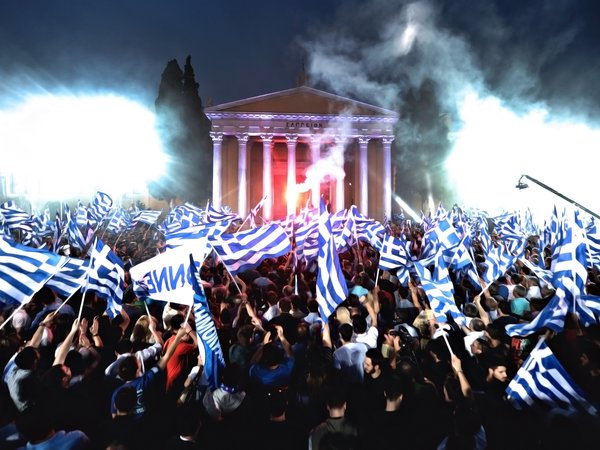 греция, люди, Митинг, много, ночь, флаги