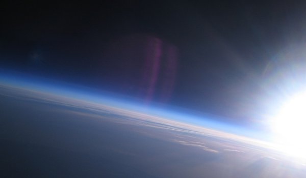 Обои на рабочий стол: атмосфера, земля, небо, облака, планета, солнце