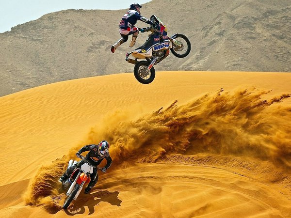 костюм, КРОССОВЫЕ, мотокросс, мотоциклы, песок, пустыня, шлем