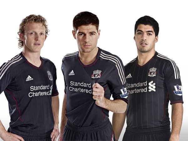 Adidas Liverpool Kit, Barclays, Dirk Kyut, El Pistolero, LFC, liverpool, Luis Suarez, Premier League, Steven Gerrard, адидас, англия, Кюйт, ливерпуль, Премьер Лига, стивен джеррард, Суарес, футбол