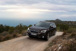 Обои на рабочий стол: 2018, Outback, subaru, универсал