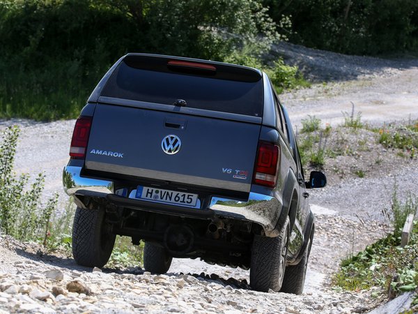 2016, Amarok, Double Cab, Highline, Volkswagen, корма, пикап, спуск