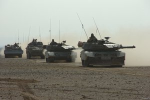 Обои на рабочий стол: leopard 1, война, германия, конвой, танк, техника