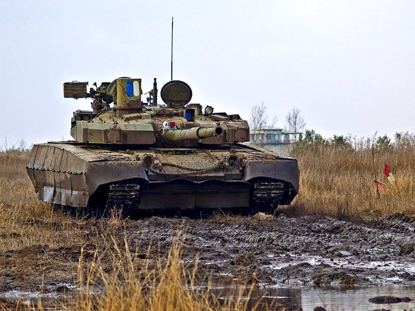 поле, т-84 оплот, танк, украина