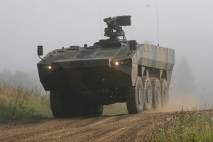 Обои на рабочий стол: patria amv, бронетранспортер, военная техника, оружие