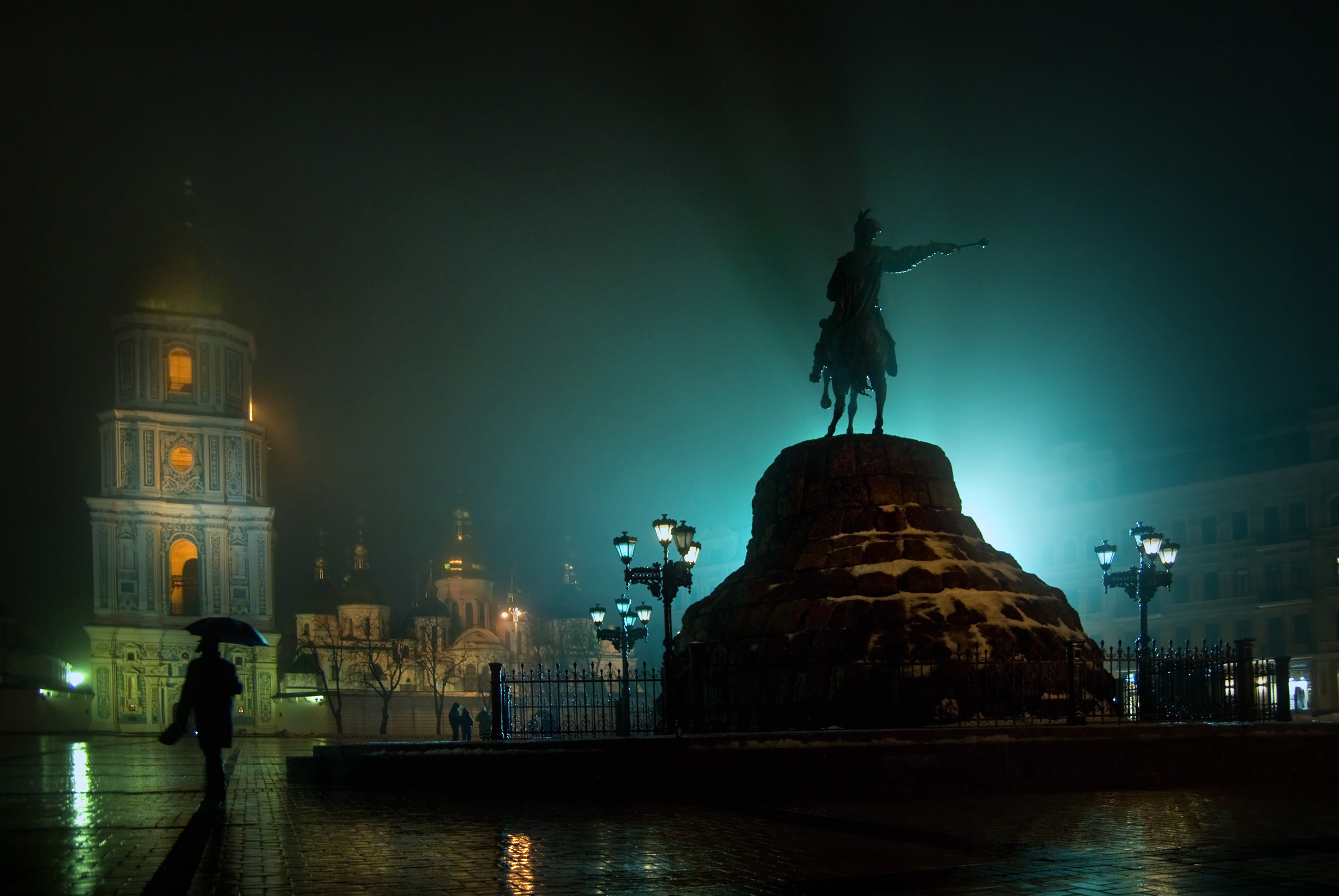 Украина Киев Площадь ночь загрузить
