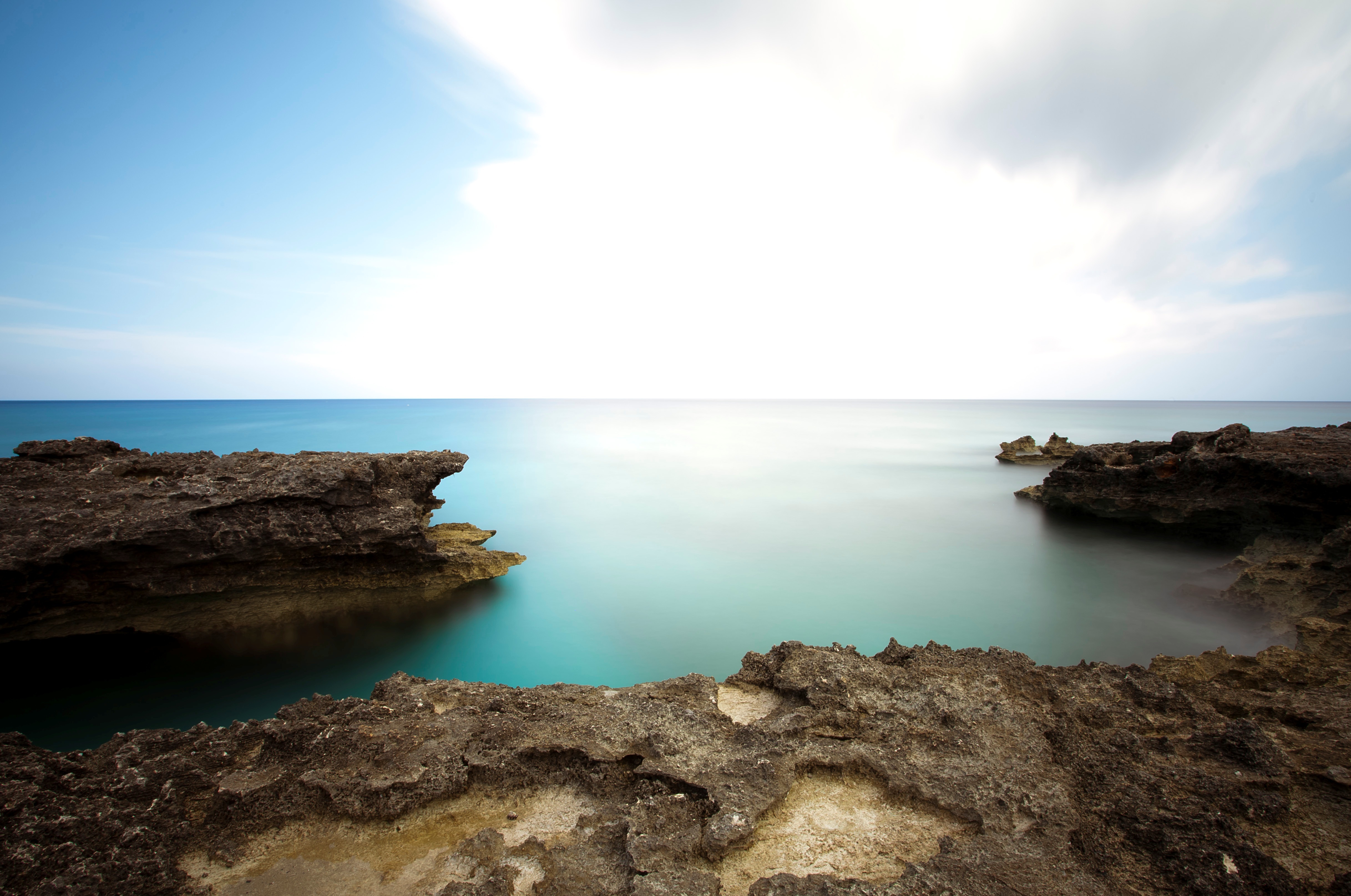 Природа вода камни море скалы солнце бесплатно